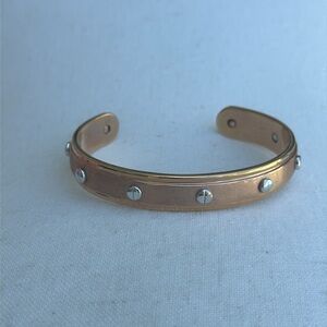 Henri Bendel bracelet